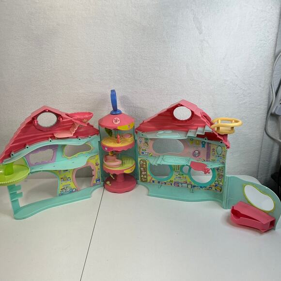 Vtg Littlest Pet Shop Biggest Playset Hasbro 2005 Fold-Up Pet Shop House READ - Picture 5 of 16